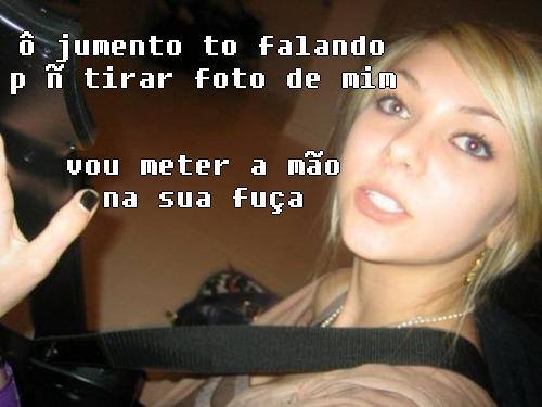 Ai vem aquela tia chata que fica tirando foto de mim: