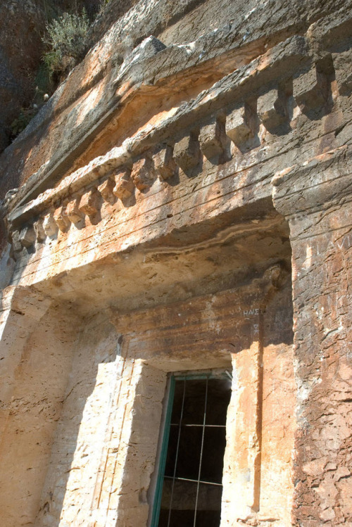 classicalmonuments: Lycian Tomb Kastellorizo, Greece 4th century BCE Doric order This is the only kn