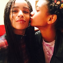 fuckyeahlolawolf: Zoë and Willow Smith.