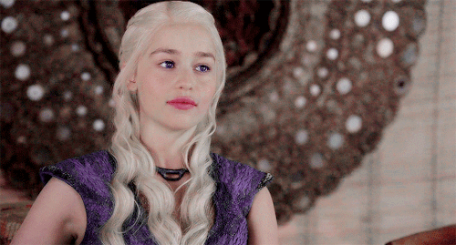lannisten:You are the Mother of Dragons?