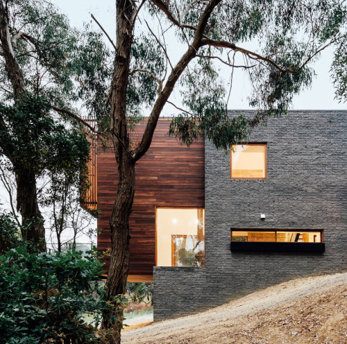 architags:Moloney Architects. Invermay House. Australia. photos: Michael Kai