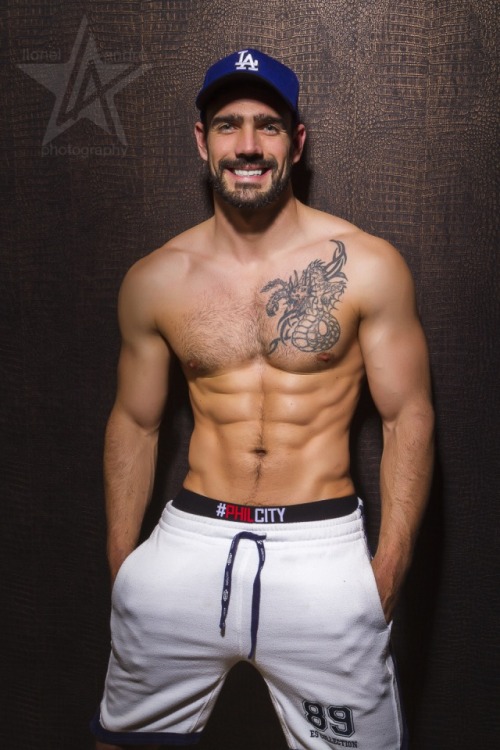 rapideyesmovement: Jess Vill by Lionel Andre