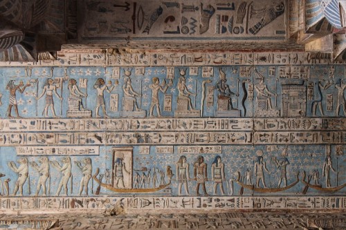 dwellerinthelibrary:Fantastic photos of the “astronomical ceiling” at Dendera, posted on LiveJournal