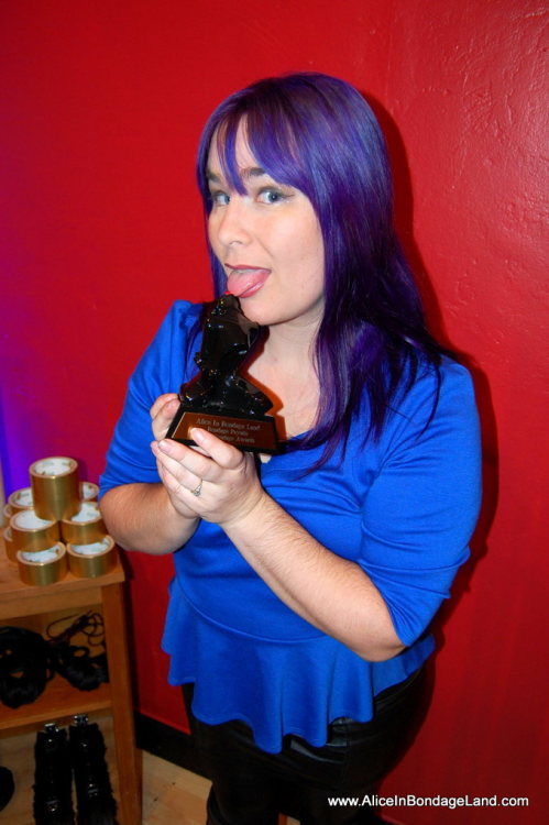 Thanks for my BEST BONDAGE WEBSITE AWARD!!!Have to lick it to make it mine forever!!!http://www.aliceinbondageland.com