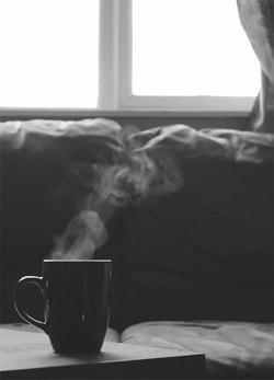 fuckeduplittlemrs:  babygirlssweetsurrender:  Come to Mama  Good morning all you lovelies! It’s cold outside take a moment for you before you head out. 💋