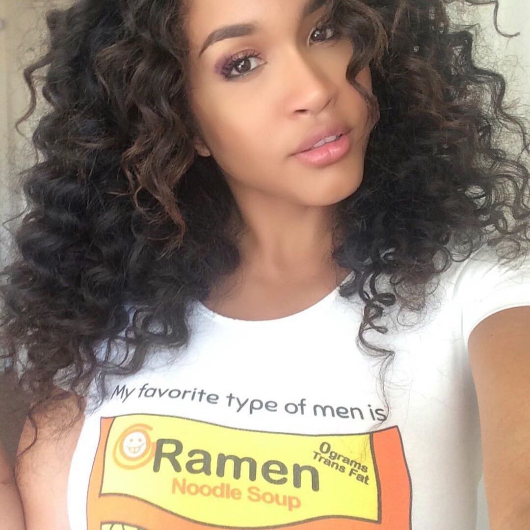 topshelfboi:  Mami 😍