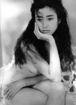 uno-universal:  Kishin SHINOYAMA Rie MIYAZAWA