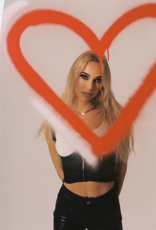 Amber Bernstein Aka Kill Bambi Amber Bernstein Aka Kill Bambi