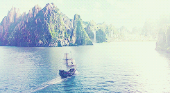 asheathes:WIZARDING SCHOOLS AROUND THE WORLD: THE MARITIMESSwaying and swaying in the ocean currents