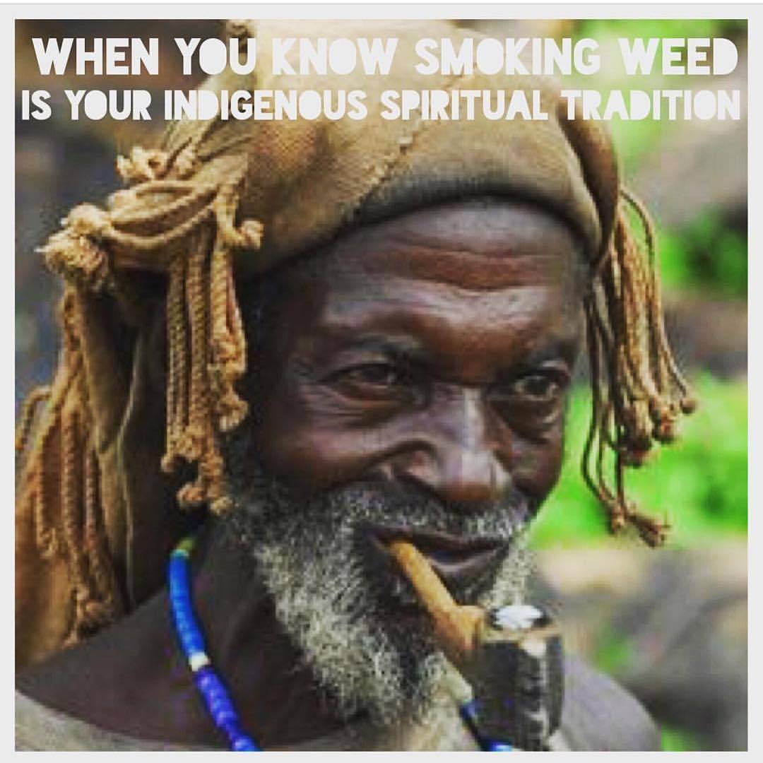 😏😊🌞 lmao #indeginous and #aboriginal AF! Burning #cannabis and #hemp like Eye know myself, in which eye do 👁🌀🖖🏿 I believe in nature , cannabis and hemp can save our planet💚🍁🌍 , #namaste #herb #medicalmarijuana #cannabanoids #endocannabanoid #nature...