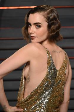 supersexyceleb:  Lily Collins