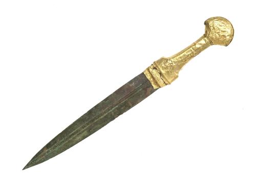 peashooter85: Bronze dagger with gold gilt hilt, Egypt, circa 1550 - 1069 BC from The Royal Ontario Museum 