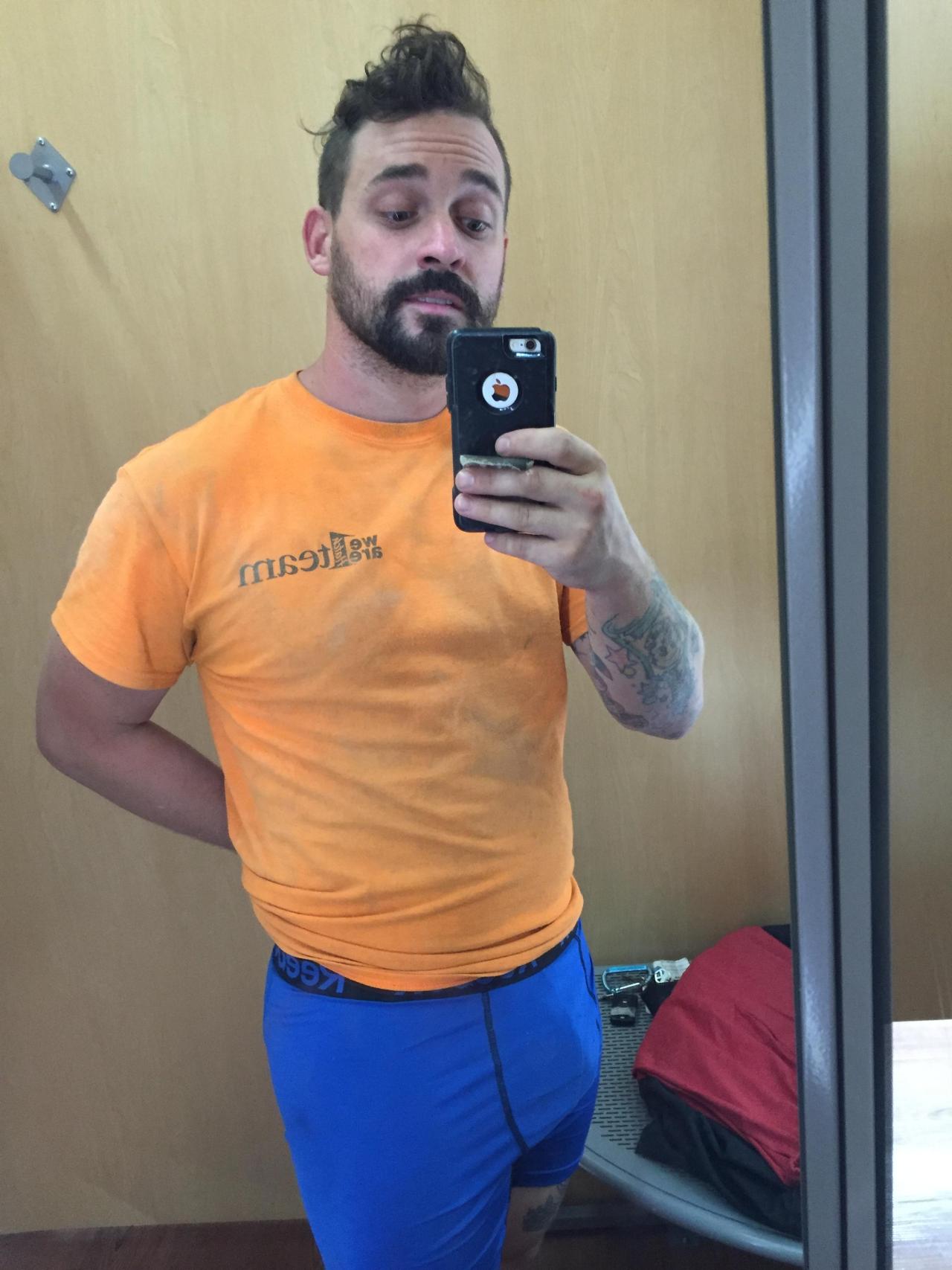2southboysnz:  mmmm very sexy woofWe are NOW accepting submissions, feel free to