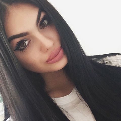 loubnameron:  Loubna Meron 