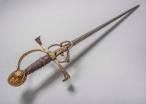 armthearmour:The beautifully damascened Side Sword of Francisco Pizarro, Spain, 16th century, housed