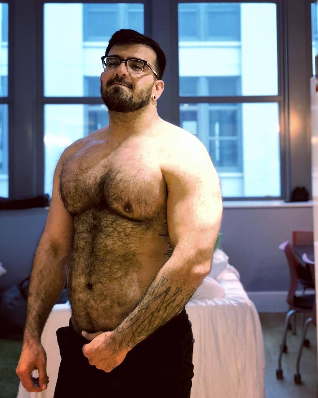 grumpydabear: gaycalcetinsex: OOhhh what bear…I wanna hug him and fuck with him