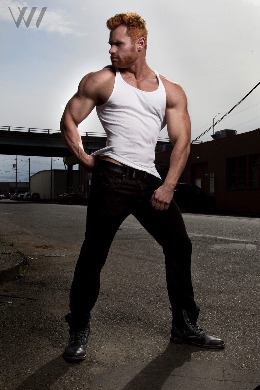 chenwenjia12:  Caylan Hughes