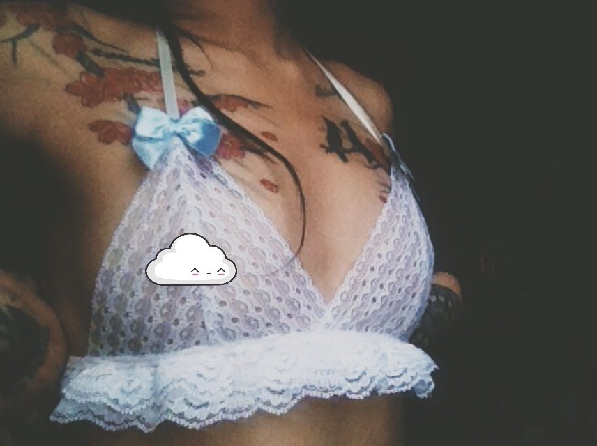 helainetieu:  If you haven’t already, stop by my online store! www.helainerose.bigcartel.com
