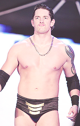 preston-pride:  ABCs of Wade Barrett : G is for Gear.  Always fills out his gear so well!