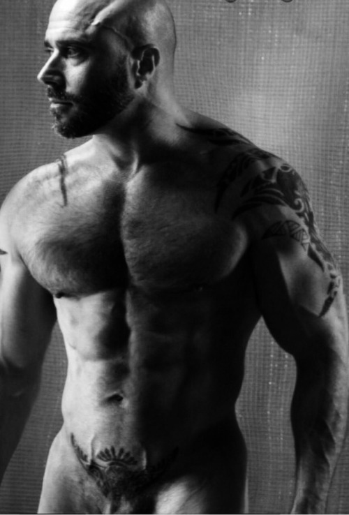 hyper-masculine:    ► HYPER-MASCULINE ♂ ◄ [page]♂ ♂♦ Hyper-Masculine ARCHIVE ♦ [all pics]   