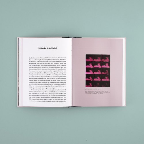 See/Saw: Looking at PhotographsGeoff DyerCanongate Books, 2021Design: Rafi RomayaPhotography: Luigi 