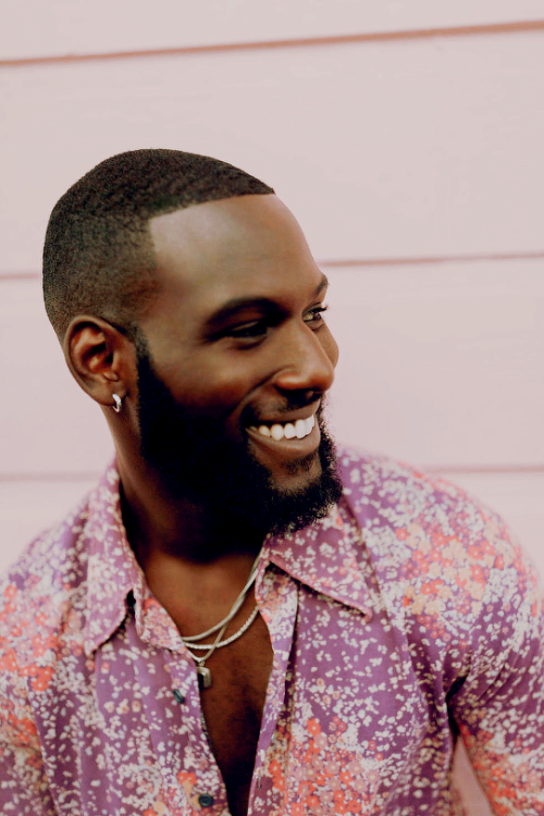 queensugardaily:  “I imagine a world where men deliberately, specifically, and unapologeticall