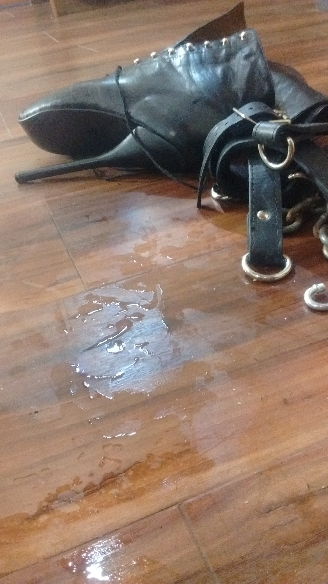 deargreyh0und:  The aftermath of a good ballet heels training session :) yes that