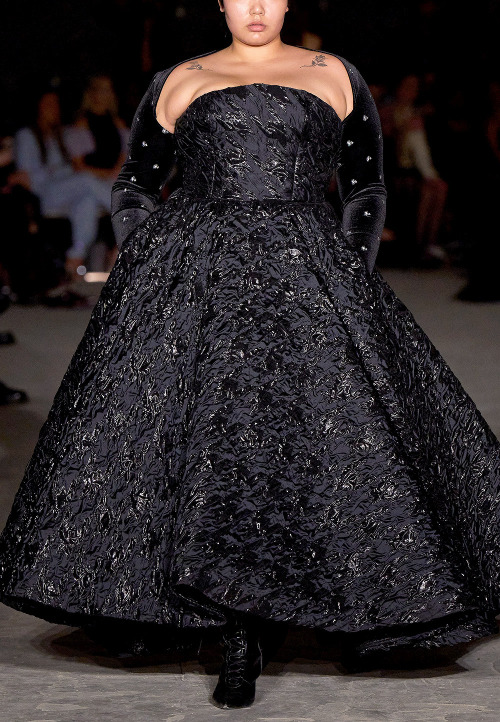 Favourite Designs: Christian Siriano Fall 2022 Ready-to-Wear Collection