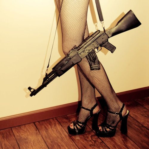 girlandguns:  Girl With Gun  follow me at : adult photos