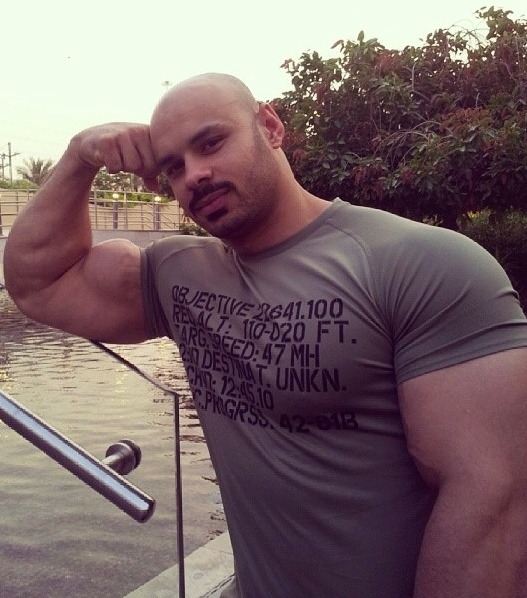 Very handsome, sexy, and muscular - He&rsquo;s got the look- WOOF