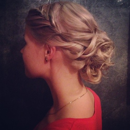 #hair #updo #hairstyle #blond #blonde #frenchbraid #braid #braids #bun #chignon #curly #curles