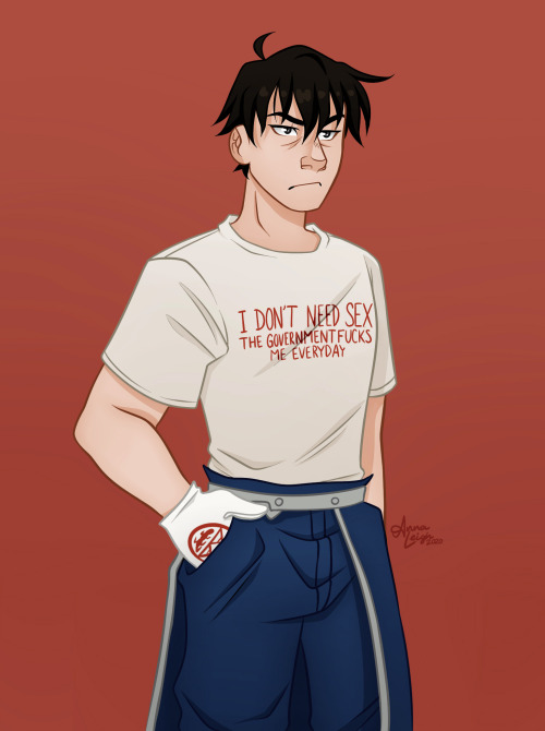 always wanted to draw roy in this cute little shirt :)