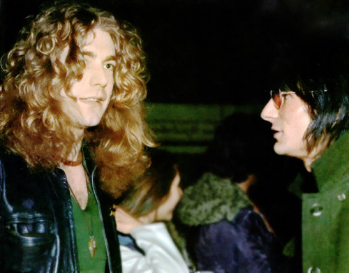 wholelottazepp:  Robert Plant and Ronnie Wood, NYC, February 14th, 1975.
