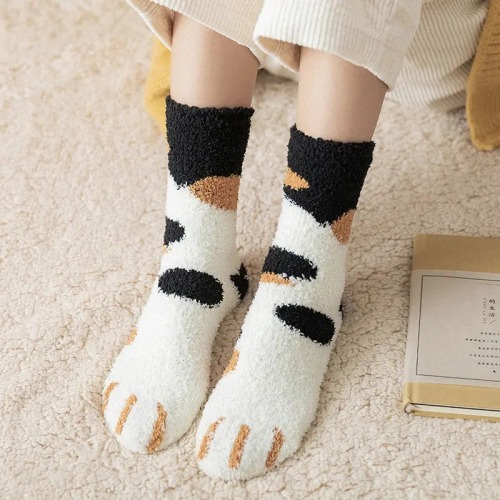 strangeavenueexpert: First Cute Cat Print Socks click here all fashion socks click here 20% OFF coup