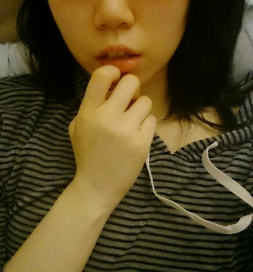 melancholy-virgin:  I don’t wanna get out of bed :c  Definitely funner in bed