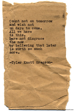 rawclass: tylerknott:  Typewriter Series