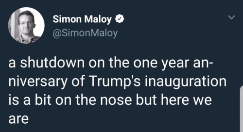 liberalsarecool:Poetic. #TrumpShutdown