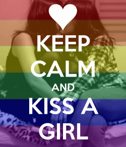 aloneinthecloset:  Yes, all girls should try this. Please