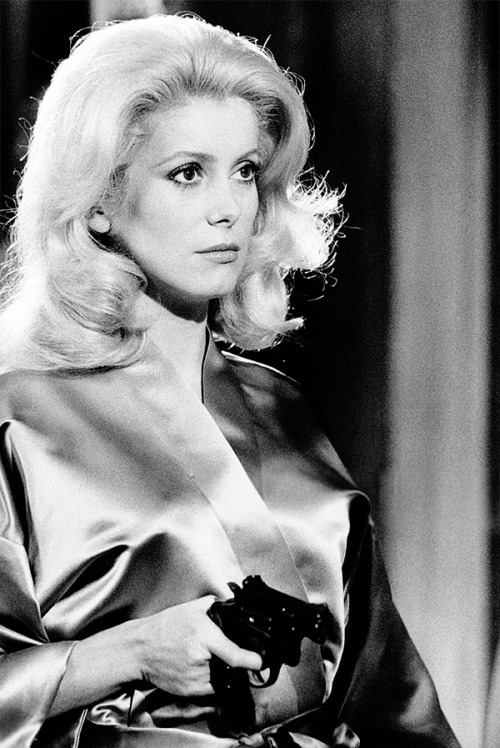 deneuvesource:  Catherine Deneuve in Un Flic, 1972.