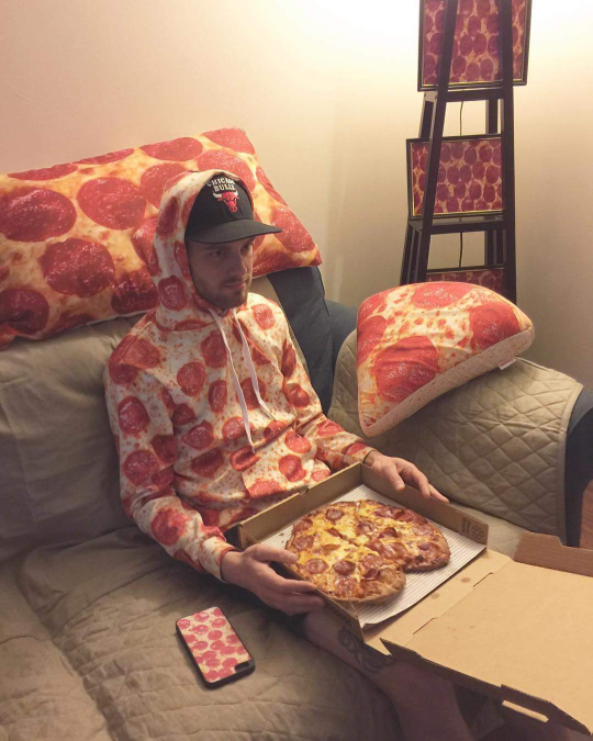 leaked picture of pan-pizzas face