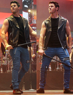 zacefronsbf: Nick Jonas performs at KIIS