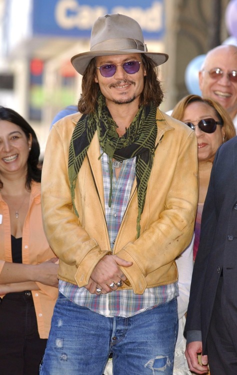 11 years ago, on April 1, 2011, Johnny Depp attended the Penélope Cruz’s “Hollywood Walk of Fame” Ce