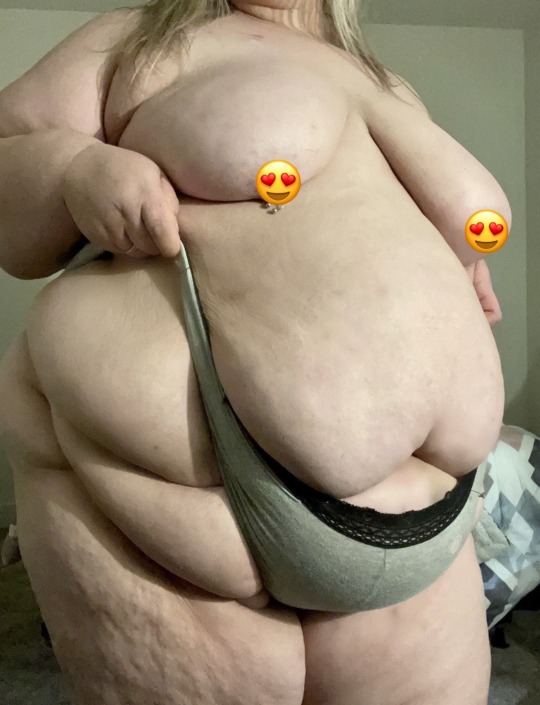 XXX a-frank-admirer:Fat Texan gals should all photo