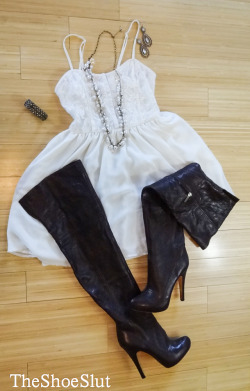 theshoeslut:  Boots: Report Signature  Dress: Forever 21 Jewelry: Chloe + Isabel