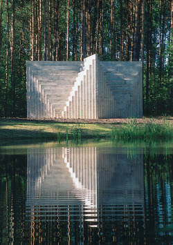 likeafieldmouse:  Sol LeWitt - Double Negative Pyramid (1999) 