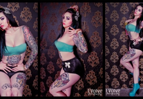 sexyinkgirls-mmm-so-nice:  Source:Sexy Inked Girlssexyinkgirls-mmm-so-nice