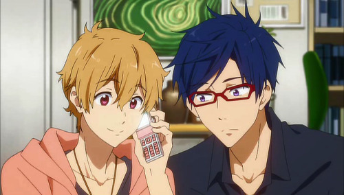 figyun:  beccaloidthecaptianofkawaii:  figyun:  Nagisa’s cellphone is a docomo NEC N-04A in Ultimate Pink 2009 model  Not that it’s not a cute phone, but why does nagisa have a phone from 2009? They MAKE you replace your phone every few years.  Rei,