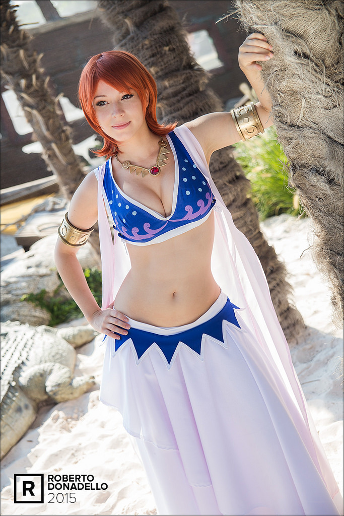 kamikame-cosplay:  Nami cosplay from One Piece by the nice  Enji Night  Photo by