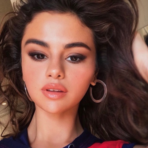 funpackz: selena gomez icons // like if you use or save