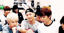 gyuwoo:  ☆ 